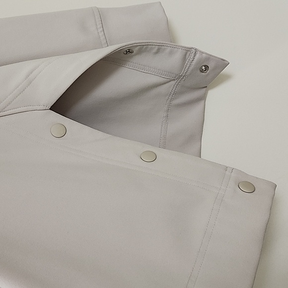 Athleta Women's  Glacier Handkerchief Poncho Hoody oversized Outdoor  XS - Picture 9 of 17